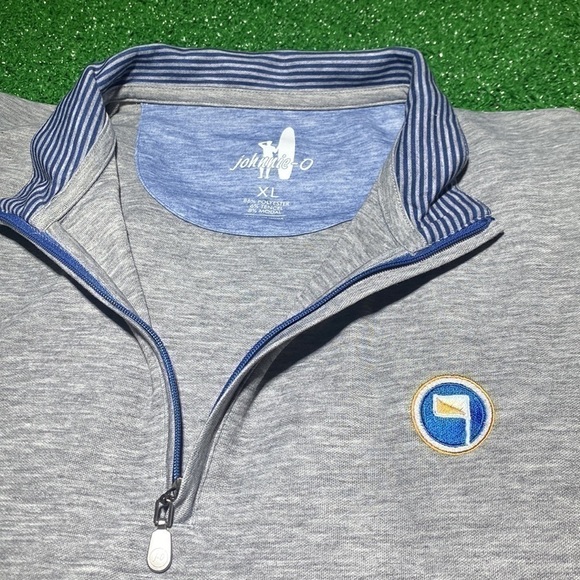johnnie-O Other - Mens Johnnie-O quarter zip pull over. Size XL.